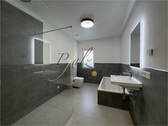Bad en suite - 5 Zimmer Doppelhaushälfte in Thaleischweiler-Fröschen