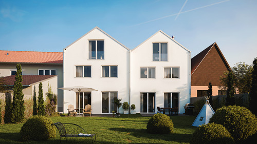 Gartenansicht - 7 Zimmer Mehrfamilienhaus, Wohnhaus zum Kaufen in Ketsch