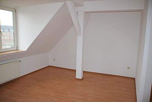 Bild 4 - Etagenwohnung mit 33,00 m&sup2; in Güstrow zur Miete