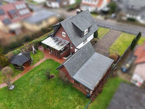 großzügiges Grundstück - 5 Zimmer Einfamilienhaus in Lübbecke