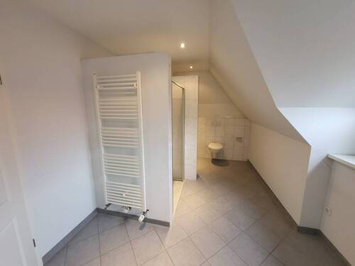 Badezimmer 2 (DG) - 