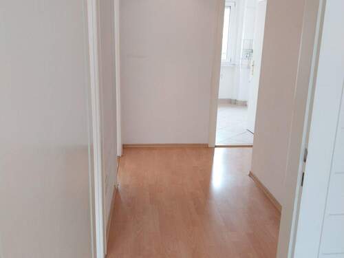 20240328_132900.jpg - Etagenwohnung mit 64,00 m&sup2; in Nürnberg zur Miete