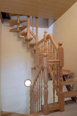 Treppenaufgang Dachboden - 