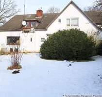 Großzügiges Mehrfamilienhaus + Blockhütte auf großem Grundstück ! - Hamburg Lemsahl-Mellingstedt