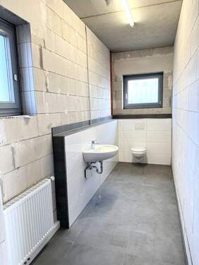 hintere Halle, WC 2 - 