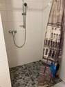 Bad mit Dusche (1) - 