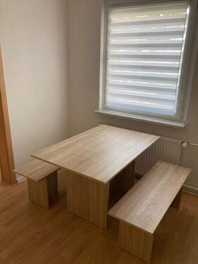 offene Küche (2) - 2 Zimmer Etagenwohnung in Gera