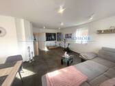 Wohn-/Esszimmer - 