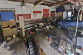 KFZ-Werkstatt - 