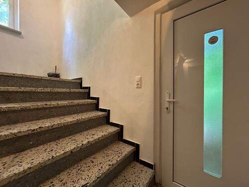 Treppenaufgang ins EG - 