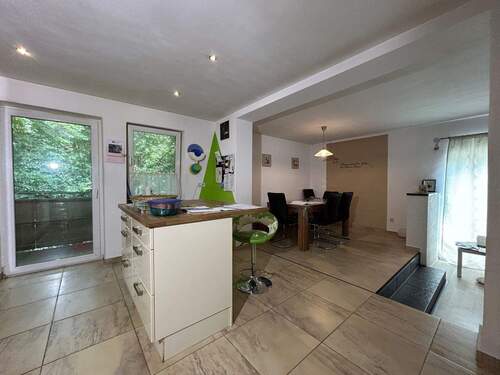 Kochen - Essen im EG - 4 Zimmer Einfamilienhaus zum Kaufen in Herzogenaurach