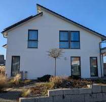 Exklusives Einfamilienhaus mit Einliegerwohnung Praxisräumen - Wurmberg