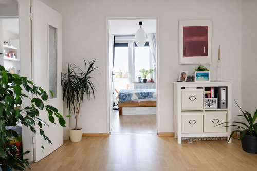 Wohnzimmer - Wohnen am Westpark - Helle 2-Zimmer-Wohnung mit Balkon und Ausbaupotenzial