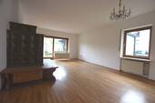 Wohnzimmer - 6 Zimmer Einfamilienhaus in Höhenkirchen-Siegertsbrunn