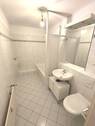 Wannenbad mit Waschmaschinenanschluss - 