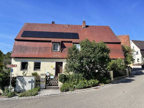 img-0250.jpg - Bauernhaus mit Scheune und Einliegerwohnung