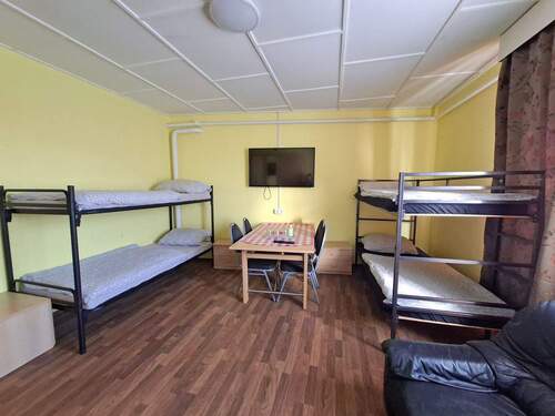 4-Bett Zimmer - Apartment-Hotel mit 28 Zimmer, Wellness & Gastronomie