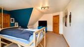 Schlafzimmer 2 OG - 