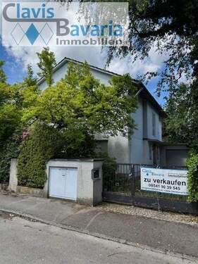 Straßenansicht - Grundstück zum Kaufen in München