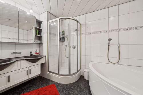 Badezimmer OG - 