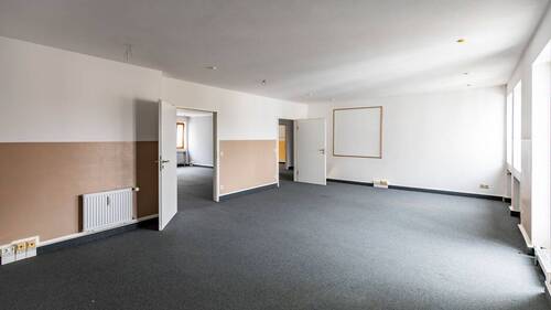 Bürofläche 2.OG - Individuell gestaltbare Büro- und Praxisräume in zentraler Lage von Haar