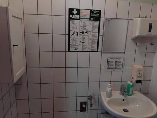 WC - 