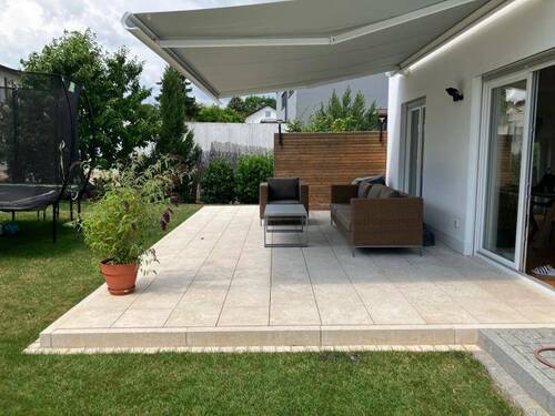 ca. 35 m² Terrasse - Neuwertiges 5 Zi.-Komf.-KfW55-EFH mit Einbauküche und 2 Bädern Rgbg SüdNähe Uni-Klinikum