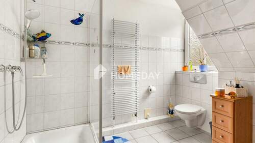 1. OG Badezimmer 3 - 