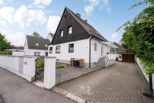 Aussenansicht - 7 Zimmer Einfamilienhaus zum Kaufen in Dachau