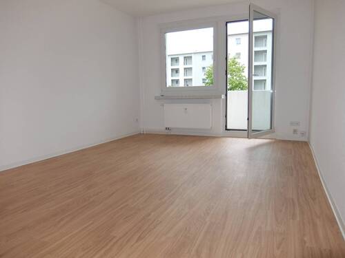 Wohnen - 2 Zimmer Etagenwohnung zur Miete in Chemnitz