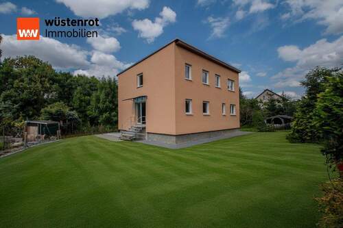 Außenansicht - 6 Zimmer Einfamilienhaus zum Kaufen in Nobitz