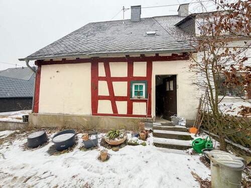 Hintereingang - Reihenmittelhaus mit 70,00 m&sup2; in Hellenhahn-Schellenberg zum Kaufen