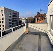 Gemütliche, helle und sofort beziehbare Dachterrassenwohnung in beliebter Lage zu verkaufen - Nürnberg Rosenau