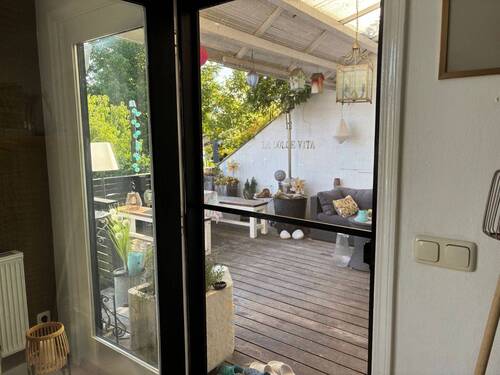 Zugang zum Balkon - 