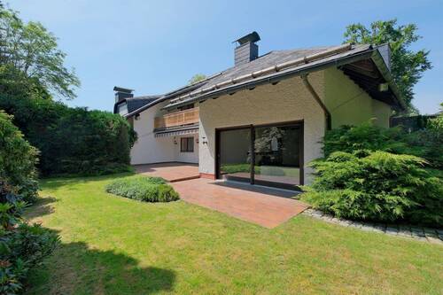 Gartenansicht 1 - 5 Zimmer Doppelhaushälfte zum Kaufen in Grünwald