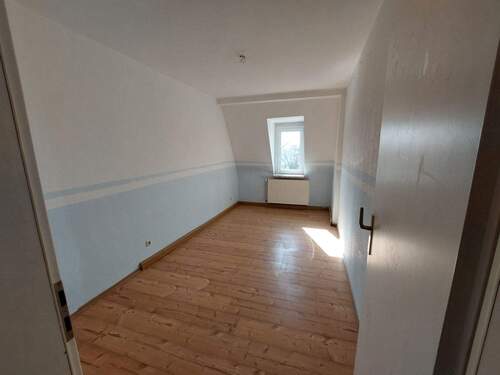 das Schlafzimmer - Etagenwohnung mit 60,70 m&sup2; in Döbeln zur Miete