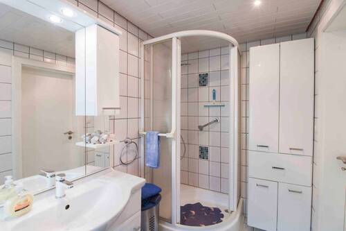 Duschbad Erdgeschoss - 