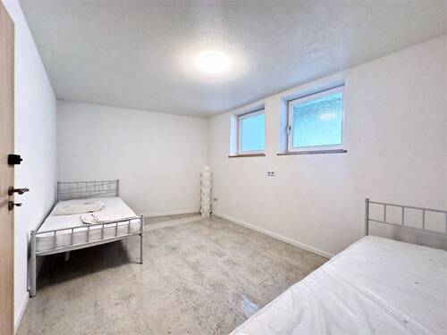 Zimmer 3 - 