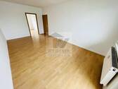 Wohnen - 4 Zimmer Etagenwohnung in Gera