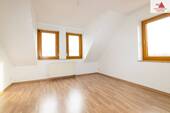 4-Raum-Dachgeschoss, Annaberg-B. - Etagenwohnung mit 75,50 m² in Annaberg-Buchholz zur Miete