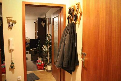 Wohnungsflur - 2 Zimmer Etagenwohnung in Bad Schönborn