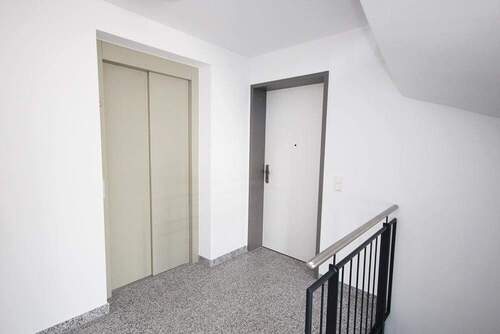 Kurze Wege mit Aufzug in die Tiefgarage - 