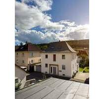 +RESERVIERT+ Modernes Dreifamilienhaus mit 3 Wohneinheiten, Garten & hochwertiger Ausstattung - Tuttlingen