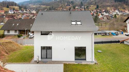 Außenansicht 3 - 7 Zimmer Einfamilienhaus in Neuhütten