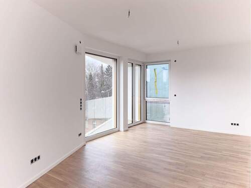 Wohnzimmer - 2 Zimmer Etagenwohnung zum Kaufen in Berlin