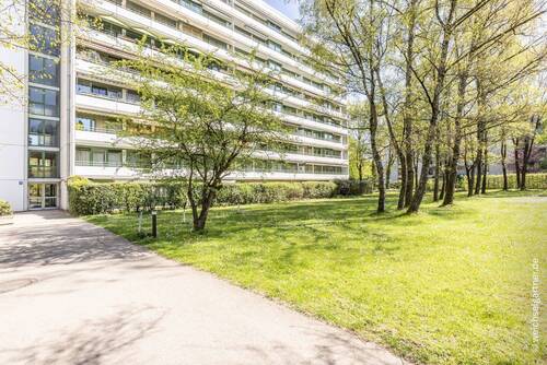 Weitere Ansicht Hauseingang - 