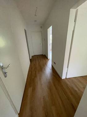 Flur.jpeg - 2 Zimmer Etagenwohnung zur Miete in Nürnberg