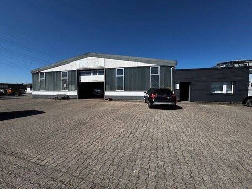 Ansicht - GROSSE HALLE, teilbar, Büro - 1.150.000,00 EUR Kaufpreis,