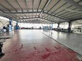 Halle innen - 