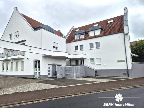 Straßenansicht - 